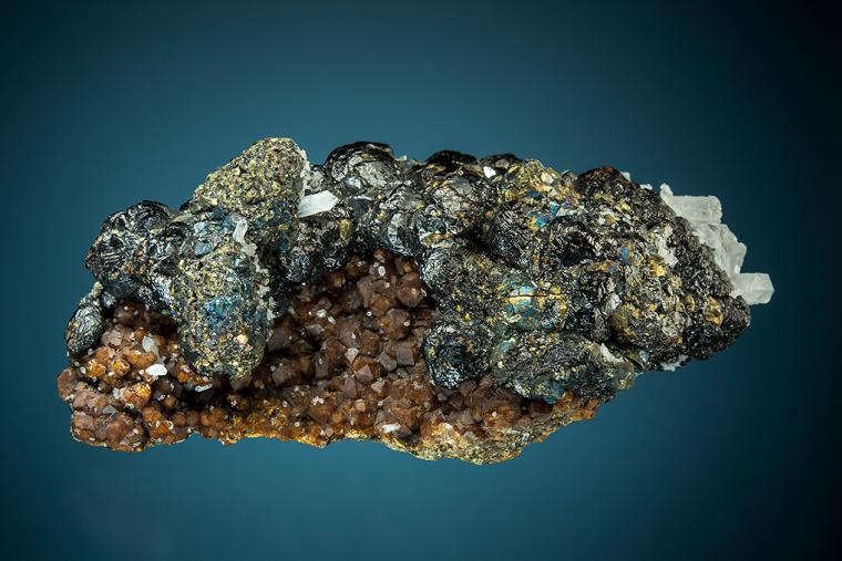 SPHALERITE on ANDRADITE